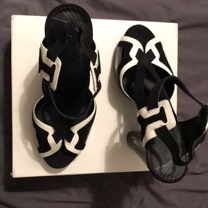 Trouve Chunky Heel Sandals